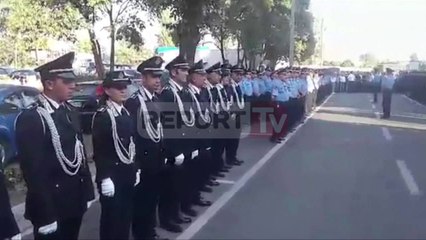 Report TV - Shkodër, homazhet për efektivin Tahiri: Prehu në paqe miku ynë!