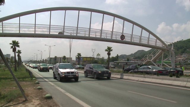 Tiranë-Durrës me 3 korsi - Top Channel Albania - News - Lajme