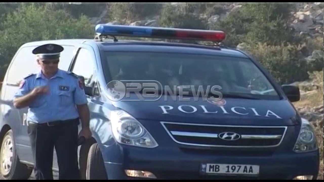 Ora News - 6 orë luftë me policinë, arrestohet i sëmuri mendor që vrau efektivin e FNSH