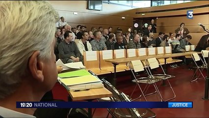 Air France : premier jour du procès de la "chemise arrachée"