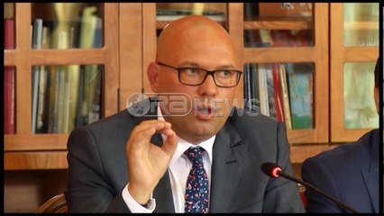 Ora News - Manjani paralajmëron: Burg kush humb letrat në ZRPP