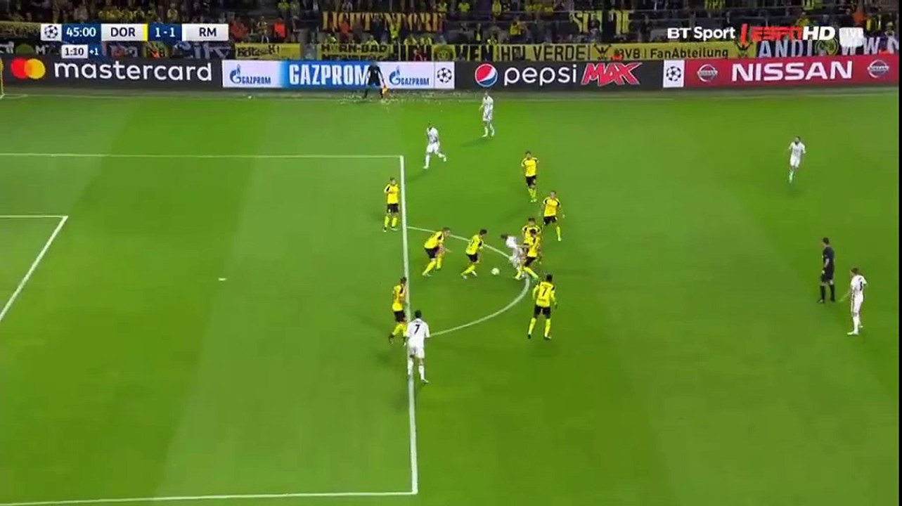 Ronaldo dismissed goal Dortmund v Real Madrid 27.09.2016 HD