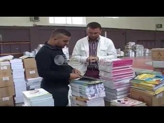 Ora News -  Lezhë, mungojnë 20% e teksteve shkollore