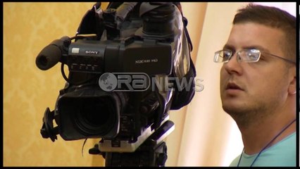 Ora News – Braçe “kryqëzon” qeverinë për vonesat në investime