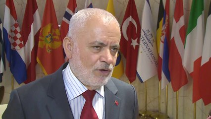 Avokati turk i Popullit: Turqia, tempull i demokracisë - Top Channel Albania - News - Lajme