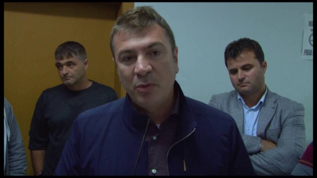 Ora News - Përgjaket fushata zgjedhore në Dibër, Përplasen PS e PD