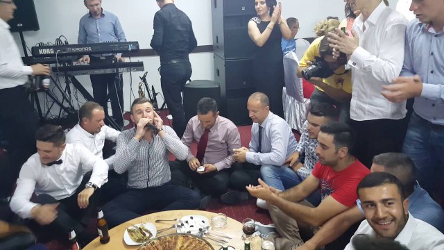 Vesad Mjeku zoti shpis tu rrit nera 2016