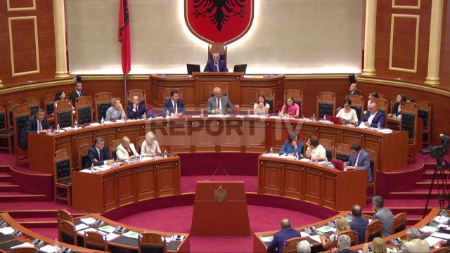 Report TV - Votimi të enjten, Tahiri negociata me LSI për 'kamerat e sigurisë'