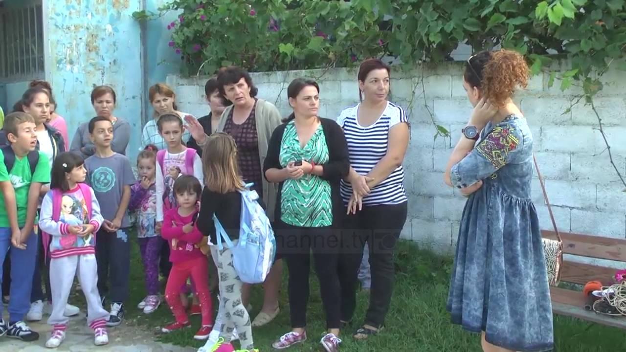 Nxënësit në protestë, kërkojnë transport për në shkollë - Top Channel Albania - News - Lajme