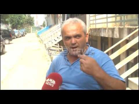 Ora News - Durrës, ujërat e zeza në zonën e plazhit, ankohen banorët