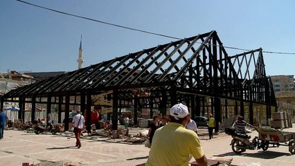 Pazari si destinacion turistik - Top Channel Albania - News - Lajme