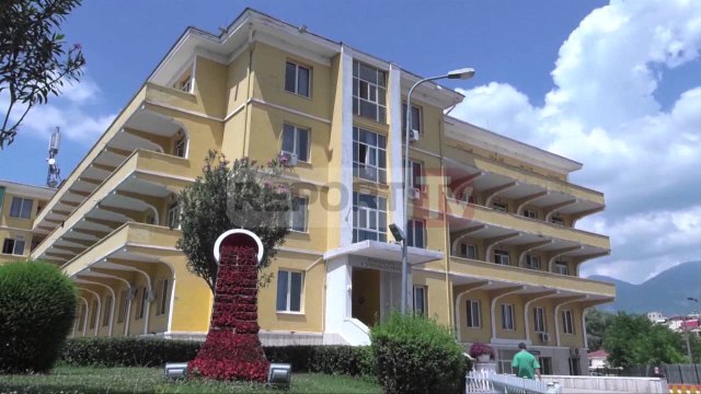 Report TV - Vdekja e shtatzënës, mjekët: Dyshuam se vuante nga zemra