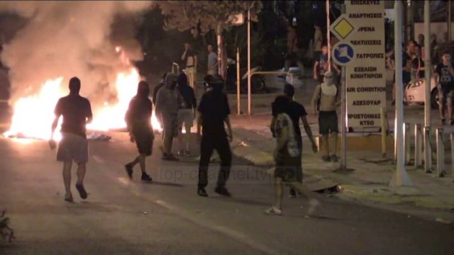Athina ndizet nga protestat - Top Channel Albania - News - Lajme