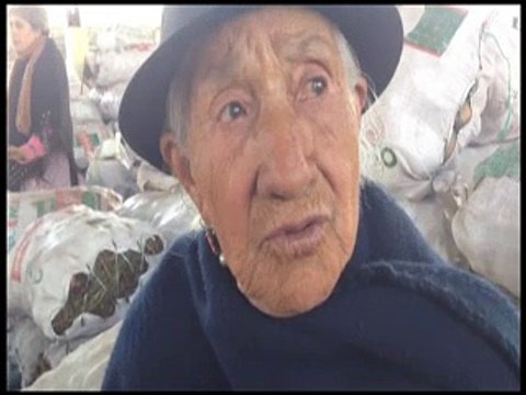 Testimonio de comerciante sobre el contrabando en Ambato - Teleamazonas