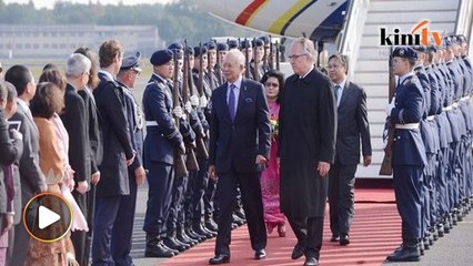Sambutan penuh hormat tentera Jerman buat Najib