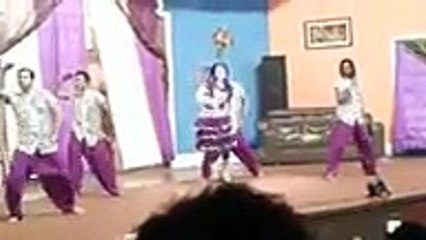mujra band kamry me piyr kery gy very hot mujra latest dance asma ali - Video Dailymotion