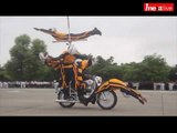 Indian army men perform mind blowing stunts