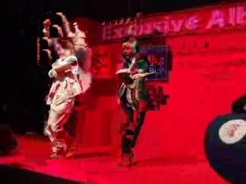 Golf-Mike @ true xmas party - Nippon Ainiikuyo