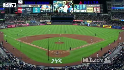 Un fan de baseball demande sa fiancée en mariage... et perd la bague !