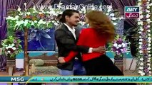 Mulk Halat Jung Main Hai aur Pakistan Ke Morning Show main Kia dikhaya Ja Raha Hai