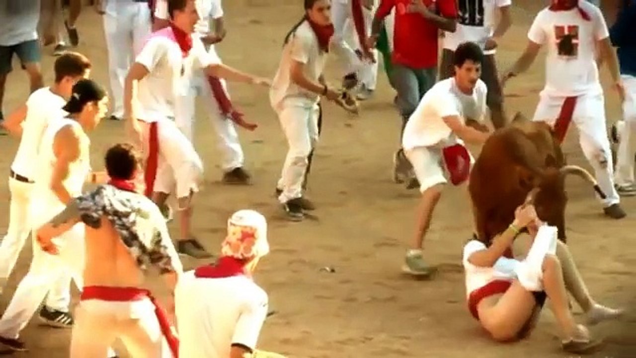 MOST AWESOME BULLFIGHTING FESTIVAL - FUNNY VIDEOS TRY NOT TO LAUGH CHALLENGE - CRAZY BULL #2