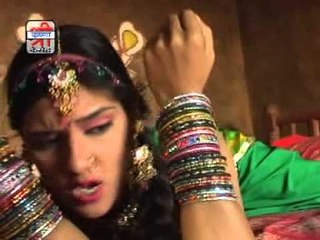 आधी सी रात म्हारी नींद टूट गयी - महेंदी राचणी ( राजस्थानी )