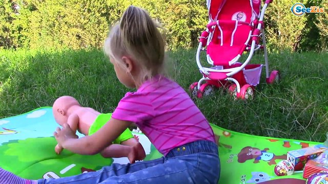 МАША И МЕДВЕДЬ Прогулка с коляской - Пикник у реки c Беби Бон Baby Born Doll & Masha and the Bear