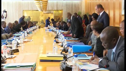 Le Flash de 18 heures de RTI 1 du 28 septembre 2016 avec Marie-laure N’Goran