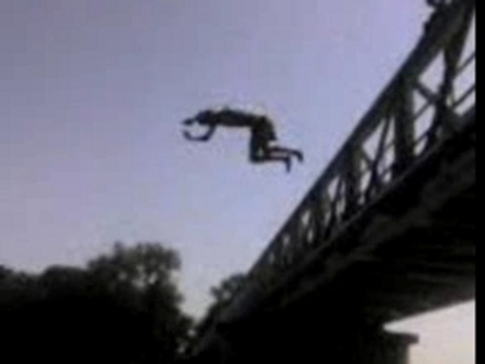 ahmed UC1 bron