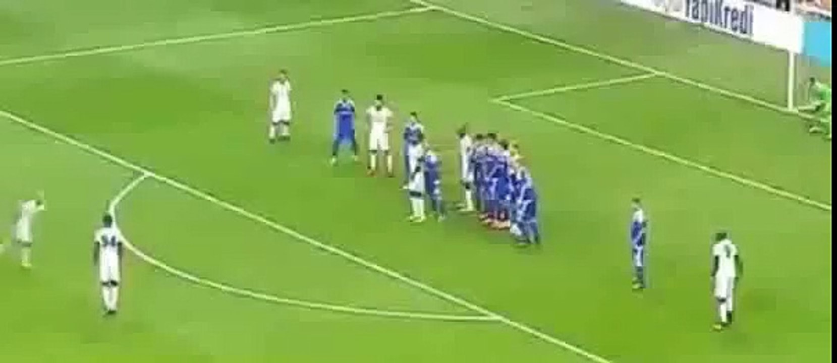 Ricardo Quaresma Freekick Goal - Besiktas vs Dynamo Kiev 1-0 (2016)