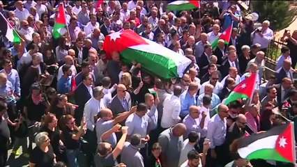 Funeral of the Jordanian writer shot dead by an extremist