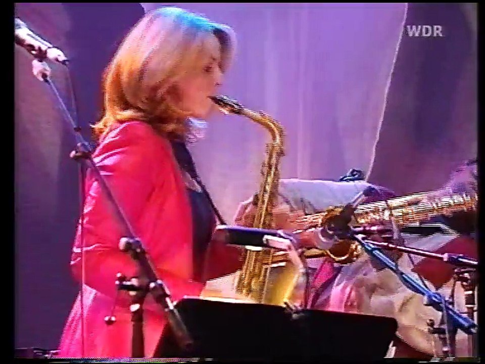 DV_VanMor_1998-12-19_Dusseldorf_byA Salty Dog p2