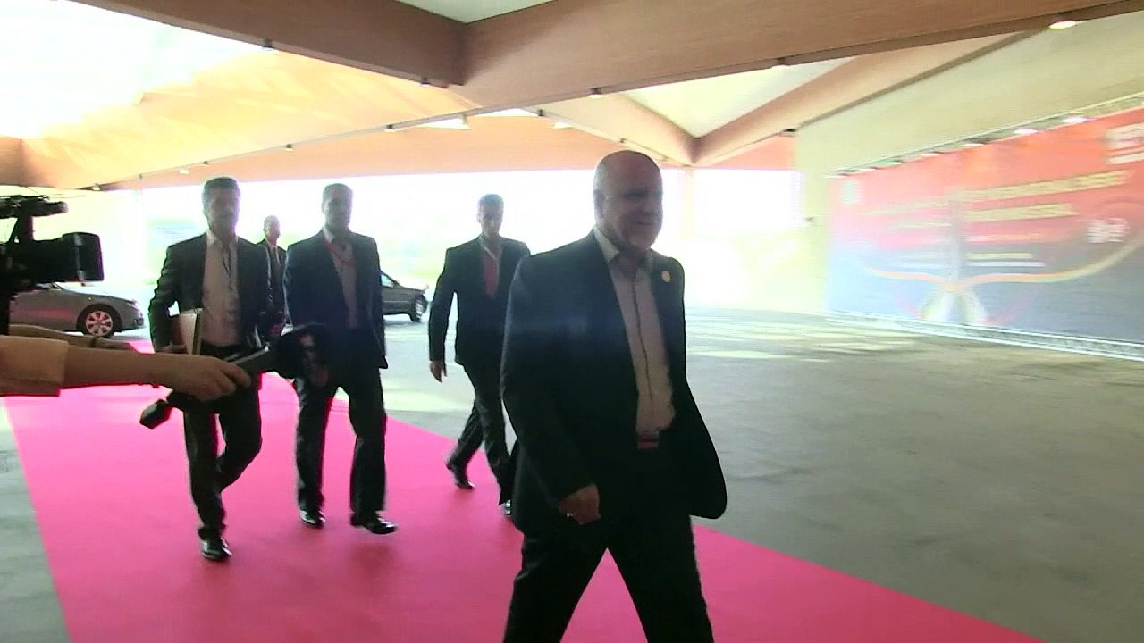 OPEP acuerda recortar producción de crudo