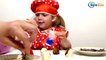 Свинка Пеппа и Повар Ника готовят десерт – клубника в шоколаде. Видео для детей. Peppa Pig Toys