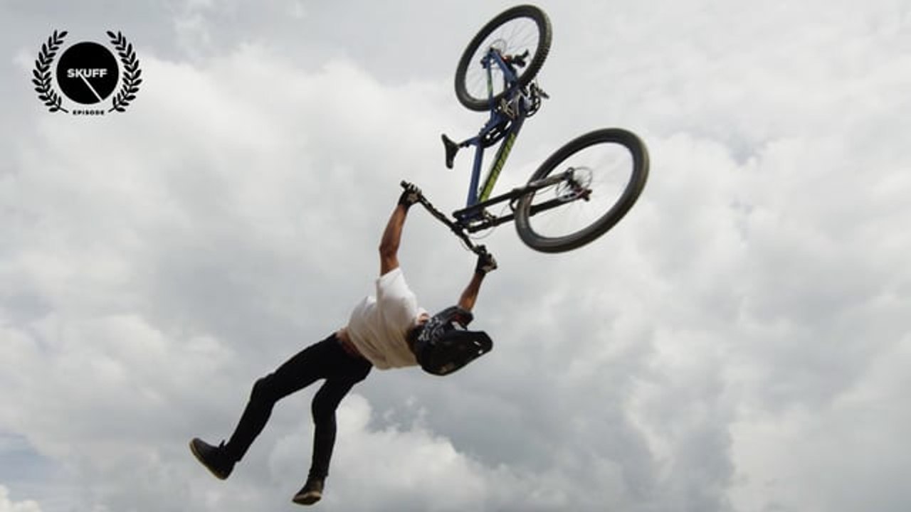 Crazy Downhill Mountainbike Stunts | 9 Knights MTB 2016 | Skuff TV Bike