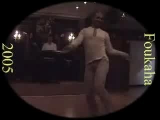 Clip_videozik-com_35393_zina-cheba-zina_danseur-a-fond-dans-