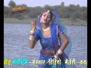 Aadho Papad Ghee Main  Jaye Ne Vevon Khajade Chadi Re  Rajasthani