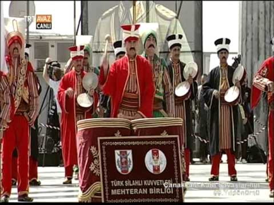 Çanakkale Kara Savaşlarının 99. Yıl Dönümü Törenleri - Mehteran Birliği Gösterisi - TRT Avaz