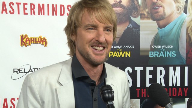 Owen Wilson Jokes Around and Enjoys 'Mastermind' Premiere