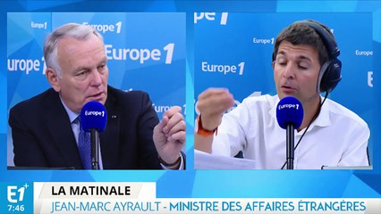Ayrault : "le régime d'Al-Assad bombarde Alep, les Russes aussi"