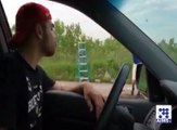 چلتی گاڑی میں منہ سے گولف کی گیبند پکڑلی؟ یقین نہ آئے تو اس ویڈیو میں دیکھیے