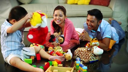 Hoạ sĩ vẽ tranh minh hoạ cho sách - Vui Sống Mỗi Ngày [VTV3 - 27.09.2016]