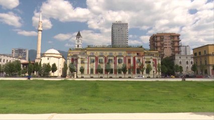 Report TV - Asambleja, zbardhet fatura, ja sa kushton të jesh socialist në 2016