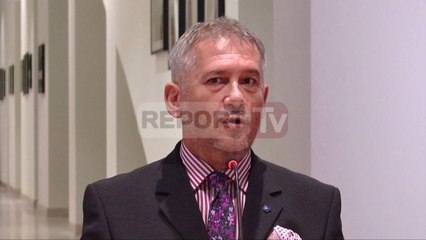 Report TV - Zvonimir Atletiç, ekspozitë e rrallë për Nënë Terezën në Kryeministri