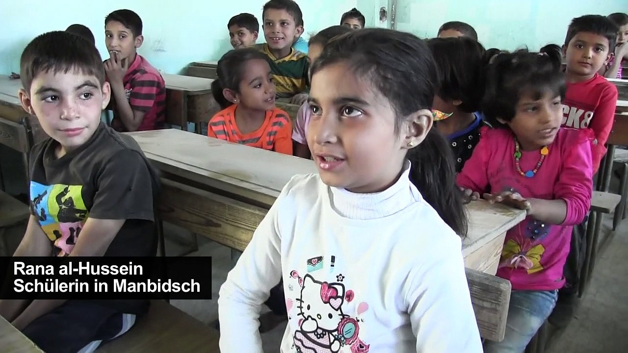 'Endlich wieder Schule' in Ex-IS-Hochburg Manbidsch