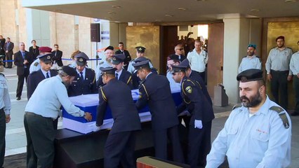 Israël se recueille devant la dépouille de Peres