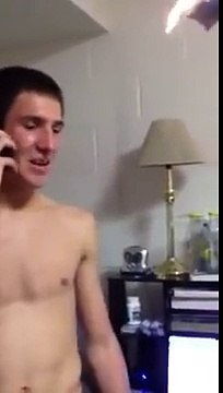 Maman je suis circoncis???? Mais quel débile...