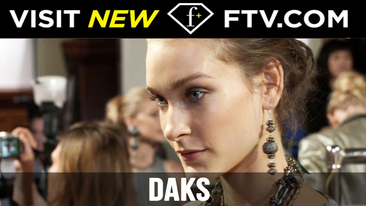 Backstage at Daks Spring/Summer 2017 Make-up | FTV.com