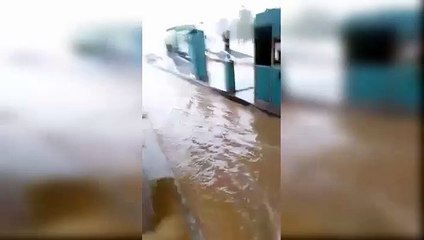 مياه الأمطار تغمر محطة الإستخلاص بهرقلة