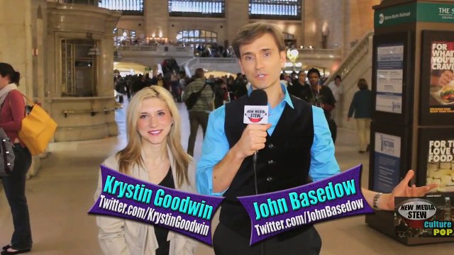 NICKI MINAJ Butt Twerking, KIM KARDASHIAN Bikini Sexiest Celebrity Selfies